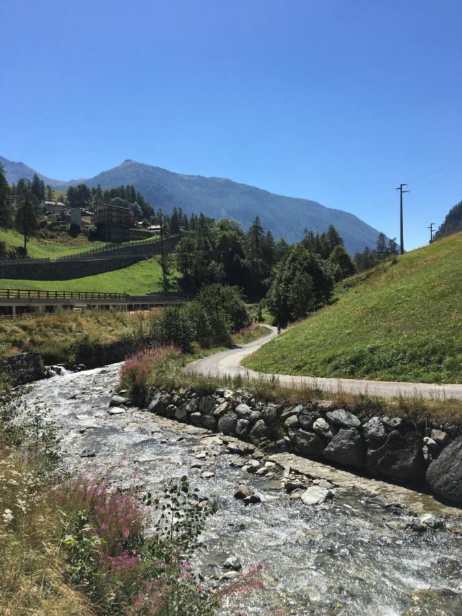 Apartmán Il Piccolo Rifugio - Casa Valtournenche Exteriér fotografie